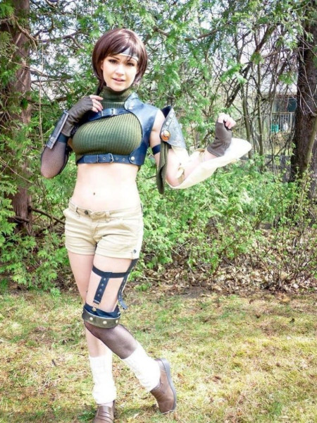 Лучший косплей Юффи Кисараги из Final Fantasy 7 Лучший косплей Юффи Кисараги из Final Fantasy 7