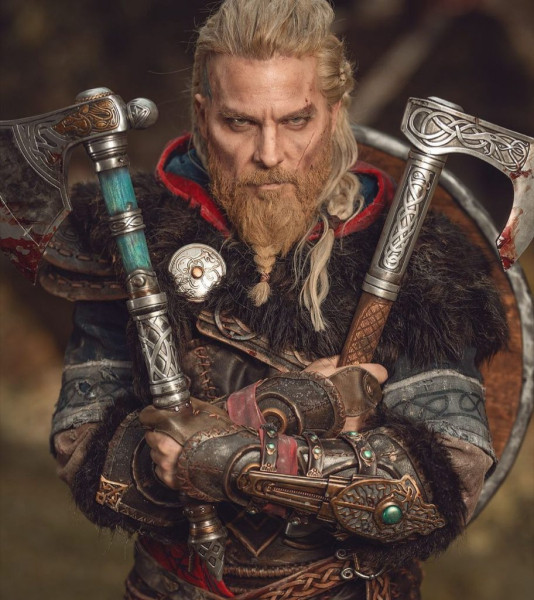 Лучший косплей мужской версии Эйвора Лучший косплей мужской версии Эйвора