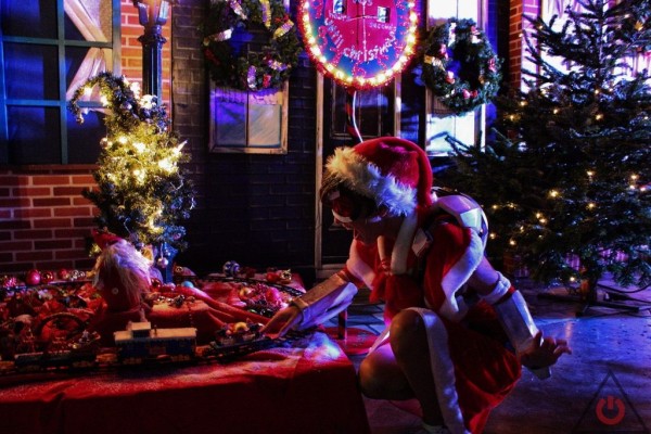 С Рождеством косплей на Overwatch