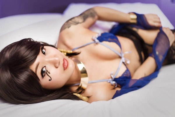 NSFW Косплей Overwatch стал звездой шоу NSFW Косплей Overwatch стал звездой шоу