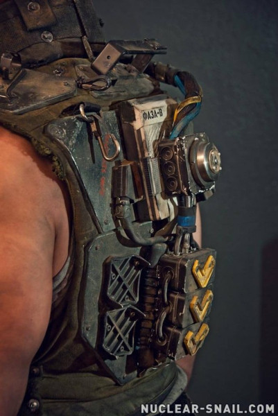 Косплей, переживший конец света Косплей, переживший конец света