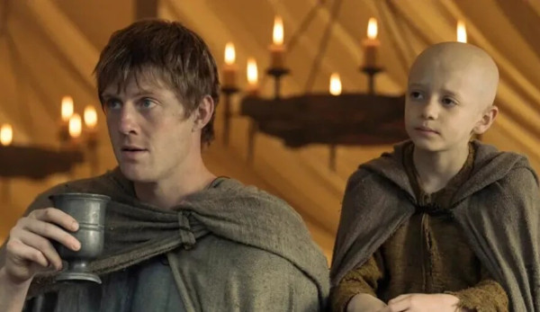 Джордж Мартин был шокирован первой серией «Рыцаря Семи Королевств» Джордж Мартин был шокирован первой серией «Рыцаря Семи Королевств»