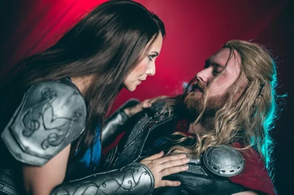 Косплей Тора – современная история любви Косплей Тора – современная история любви