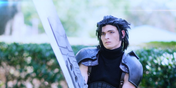 Лучший косплей Зака Фэйра из Final Fantasy 7