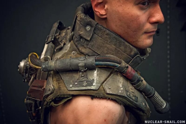 Косплей, переживший конец света Косплей, переживший конец света