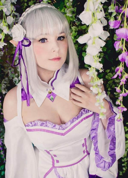 Марида недавно исполнила косплей Сайджо из игры «Знак Огня» Марида недавно исполнила косплей Сайджо из игры «Знак Огня»