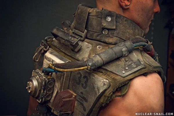 Косплей, переживший конец света Косплей, переживший конец света