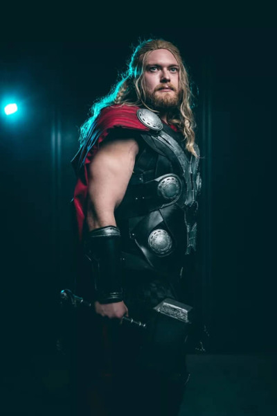 Косплей Тора – современная история любви Косплей Тора – современная история любви