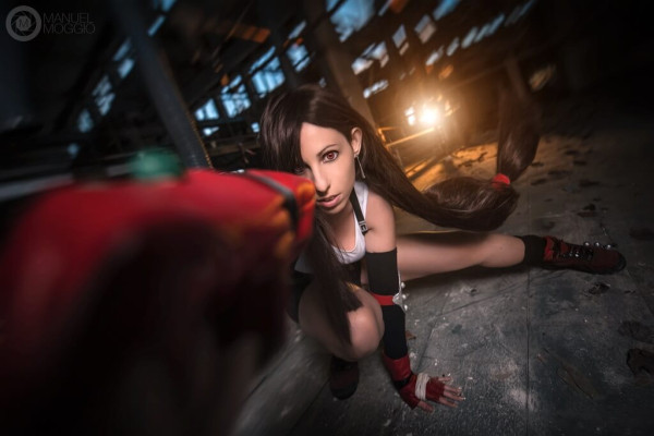 Лучший косплей на Тифу из Final Fantasy 7 Лучший косплей на Тифу из Final Fantasy 7