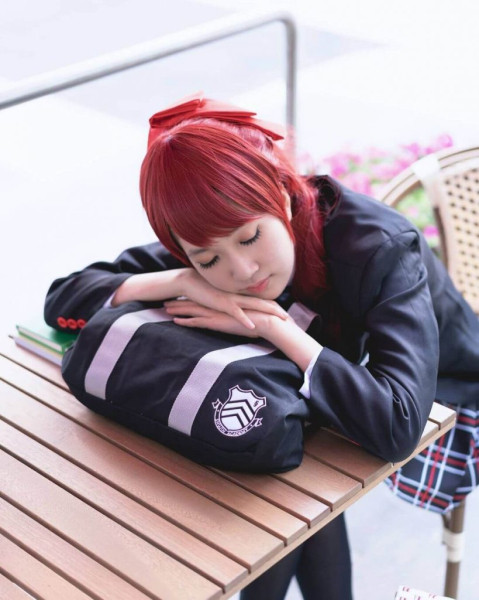 Лучший косплей Касуми из Persona 5 Royal Лучший косплей Касуми из Persona 5 Royal