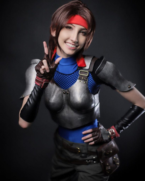 Лучший косплей Джесси Расберри из Final Fantasy 7 Лучший косплей Джесси Расберри из Final Fantasy 7