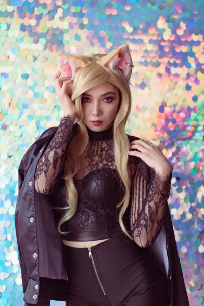 K/DA Kinda &mdash; &laquo;Самое популярное в мире музыкальное видео Tryhard Cosplay&raquo;