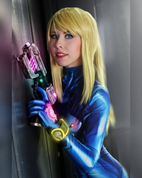 Лучший косплей на Самус Аран