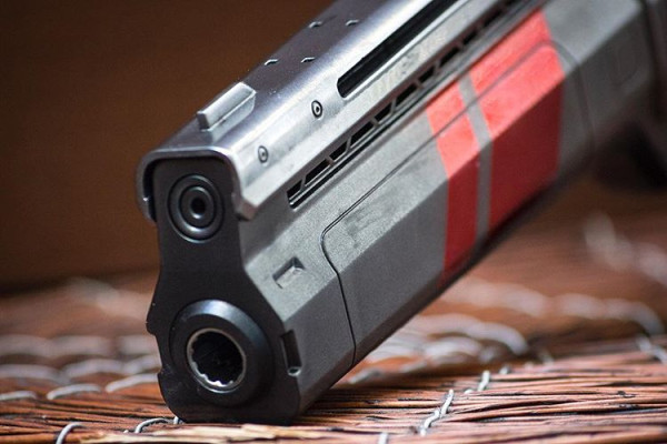 Пушка из Destiny выглядит как настоящая!