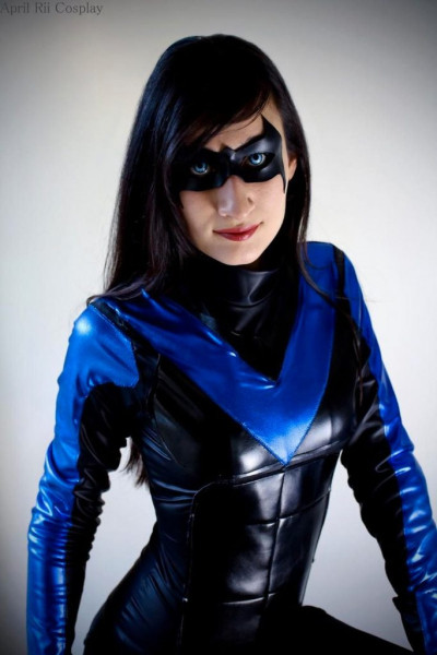 Лучший косплей Найтвинга из DC