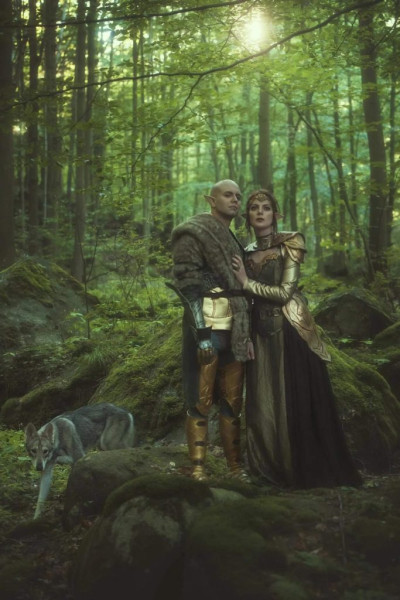 Потрясающее косплей-шоу, доступное только по приглашениям Потрясающее косплей-шоу, доступное только по приглашениям