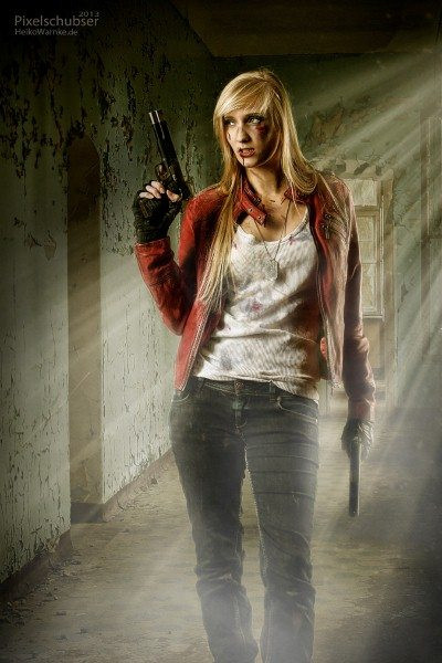 Крутой женский косплей Данте из Devil May Cry