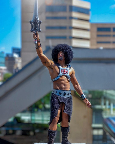 Властью Серого Черепа, Он Обладает Силой