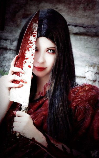 Потрясающе-ужасающий косплей Fleshmaiden из игры Alice: Madness Returns Потрясающе-ужасающий косплей Fleshmaiden из игры Alice: Madness Returns