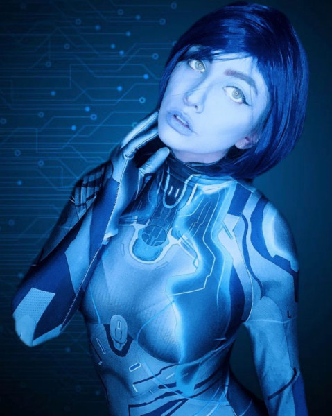 Лучший косплей на Кортану из Halo